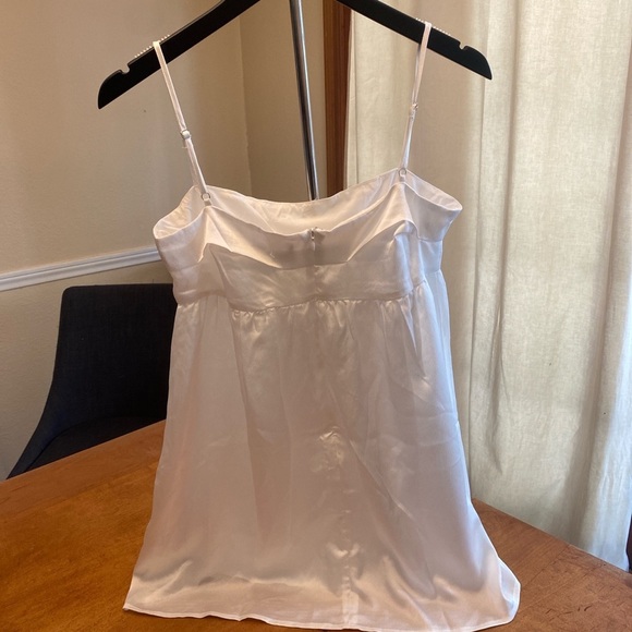 Princess Polly White Smocked Sundress - Picture 5 of 8